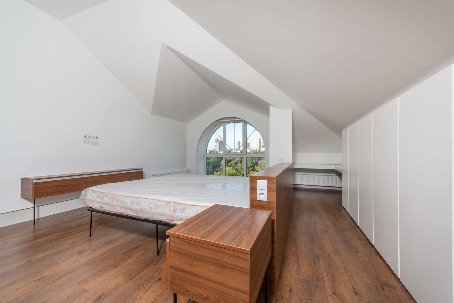 Traitement punaises de lit équipe à Eaubonne